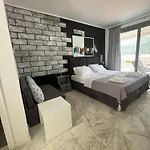 Resort Chakalaka Vlikhón