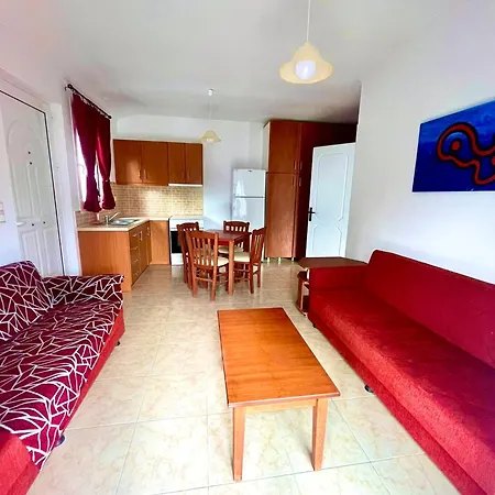 Resort Chakalaka Vlikhón