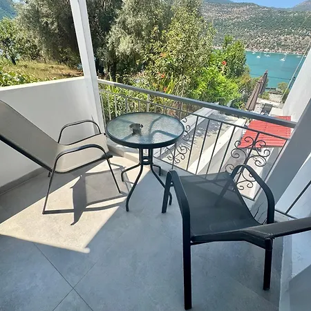Chakalaka 3*